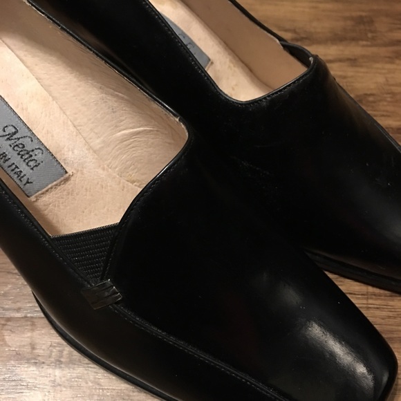 Medici Shoes - Picture 5 of 8